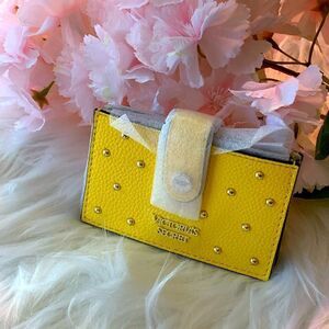 Victoria's Secret Expandable Card Case Holder